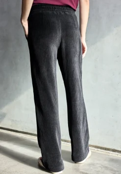 Straight Legs corduroy broek