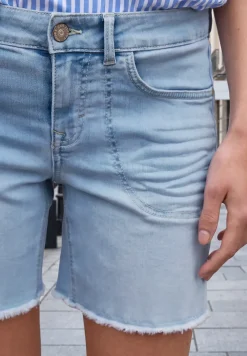 Straight Legs denim shorts in een casual pasvorm