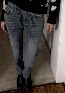 Straight Legs jeans