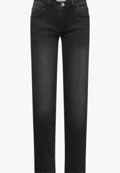 Straight Legs jeans