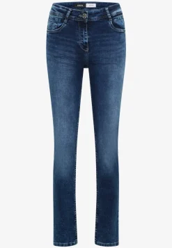 Straight Legs jeans