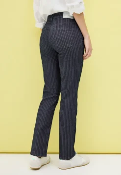 Straight Legs jeans