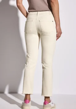 Straight Legs jeans