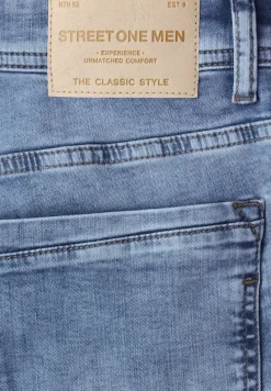 Straight Legs jeans