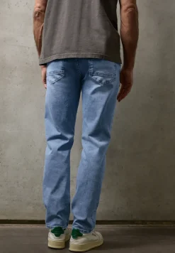 Straight Legs jeans