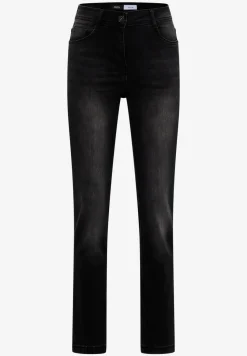 Straight Legs jeans