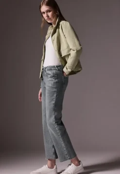 Straight Legs jeans