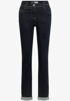 Straight Legs jeans