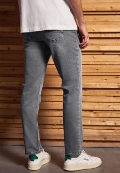 Straight Legs jeans