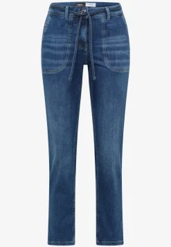 Straight Legs jeans