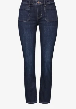 Straight Legs jeans