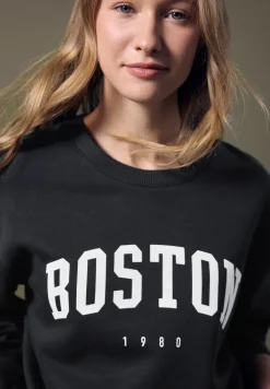 Sweater Loose Fit