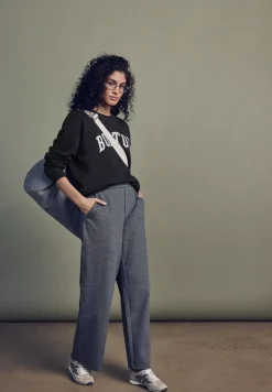 Sweater Loose Fit