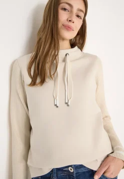 Sweater met gebreide mouwen