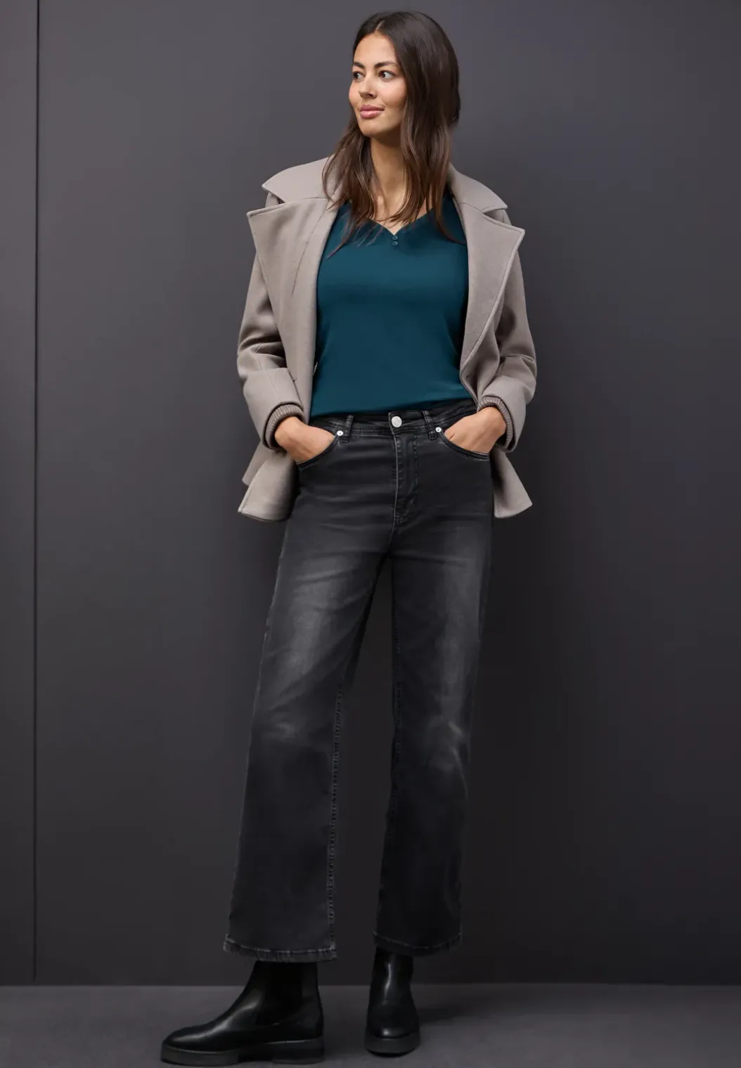 Top met knoopdetail