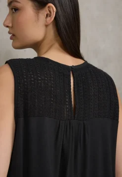 Top met mesh detail