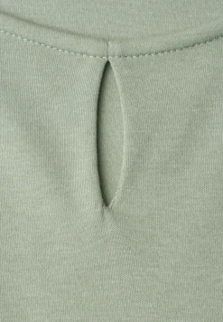 Top met ronde hals en uitgesneden detail