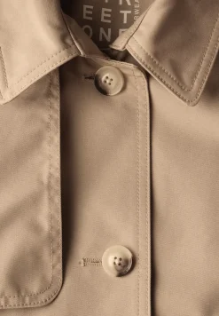 Trenchcoat