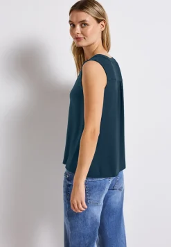 Tricot top met gespleten hals