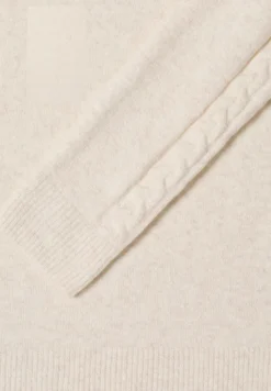 Trui met gebreid detail