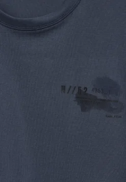 T-Shirt mit Chestprint