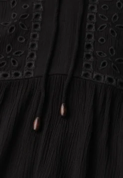 Tuniek met gespleten hals en borduursel
