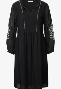 Tuniekjurk met borduursel