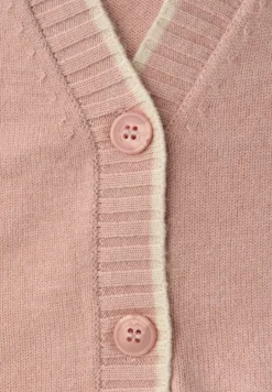 Vest met contrasterende details