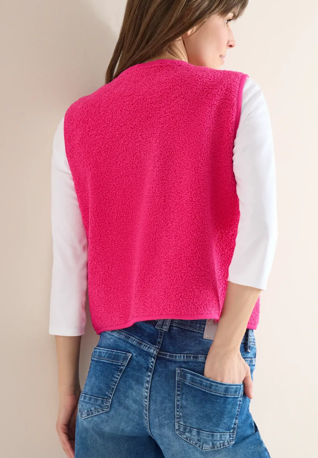 Vest met knoopsluiting