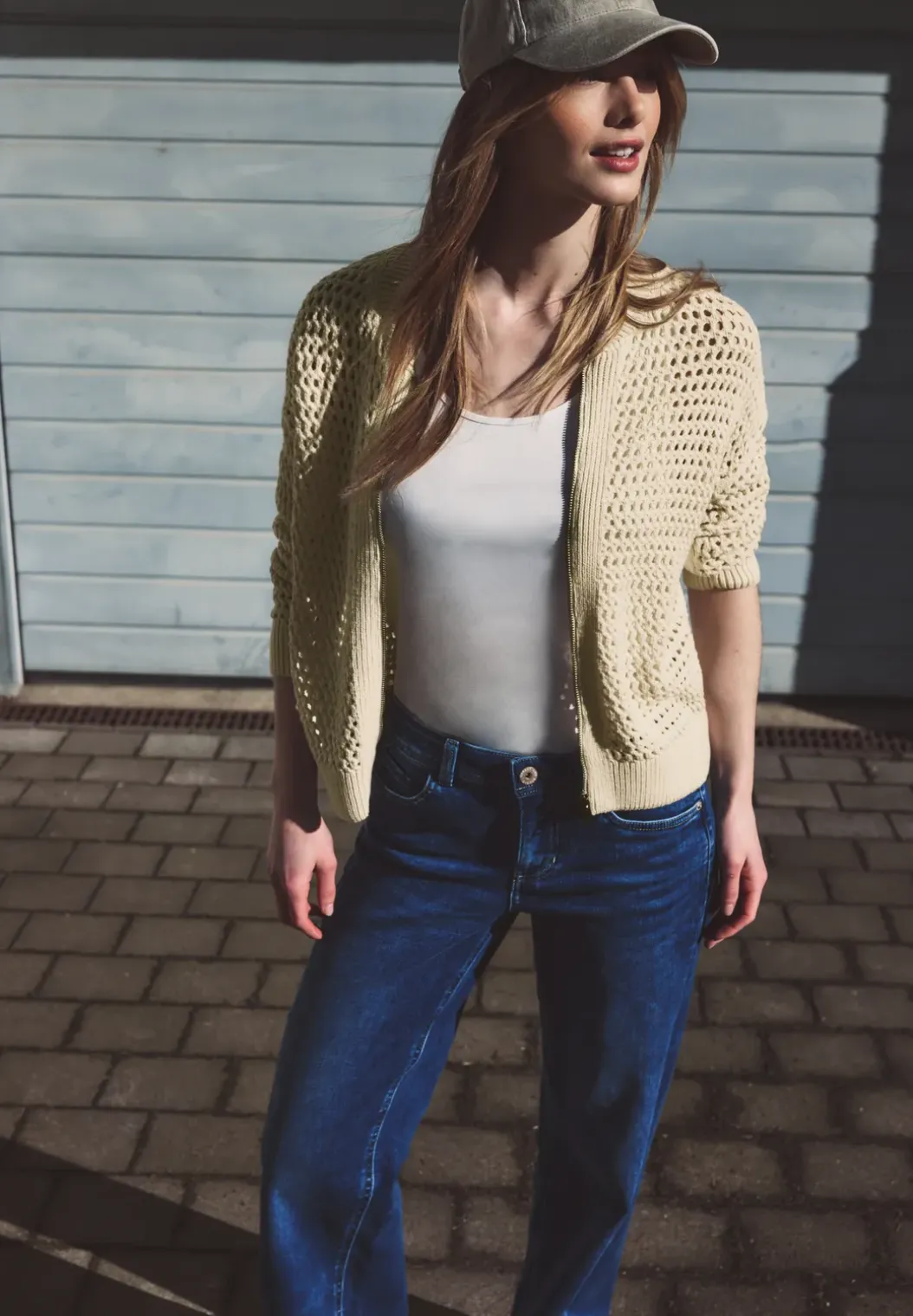 Vest met ronde hals en ritssluiting