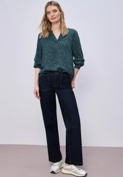 Voorgevormde blouse