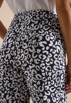 Wide Legs broek in Loose Fit met leoprint