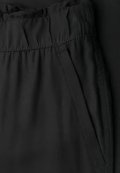 Wide Legs culottes in Loose Fit