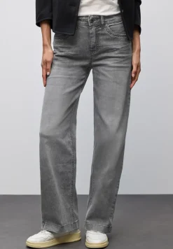 Wide Legs Jeans