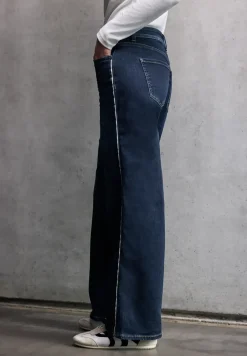 Wide Legs Jeans