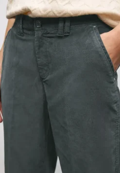 Zachte fluwelen chino
